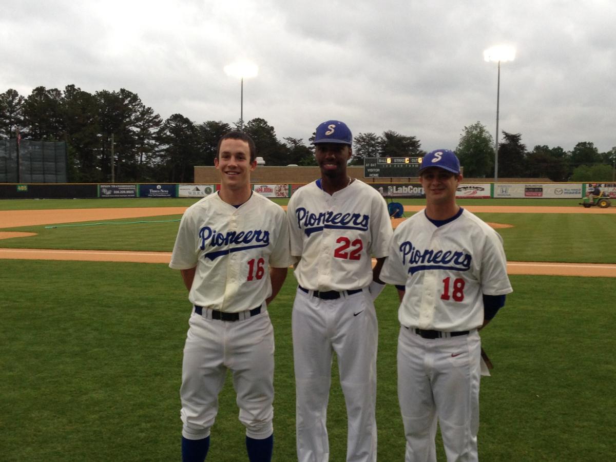 Pioneers earn Region X awards