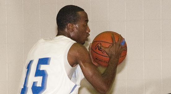 Pioneers Soar Past Flying Fleet