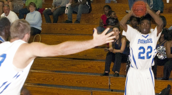 Pioneers Show Rust in Loss at Brunswick