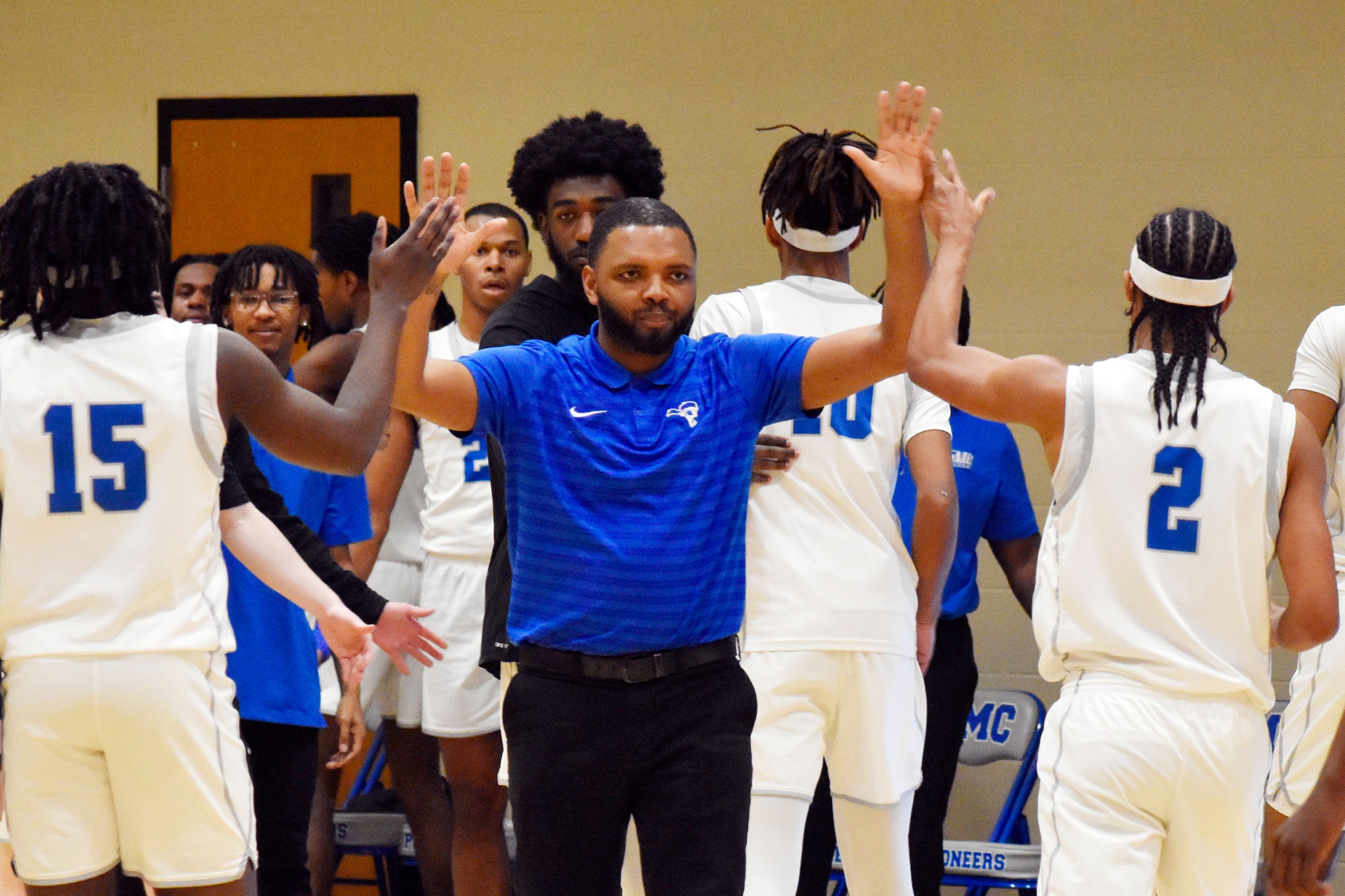 SMC Men's Basketball Falls to Morris, 86-82