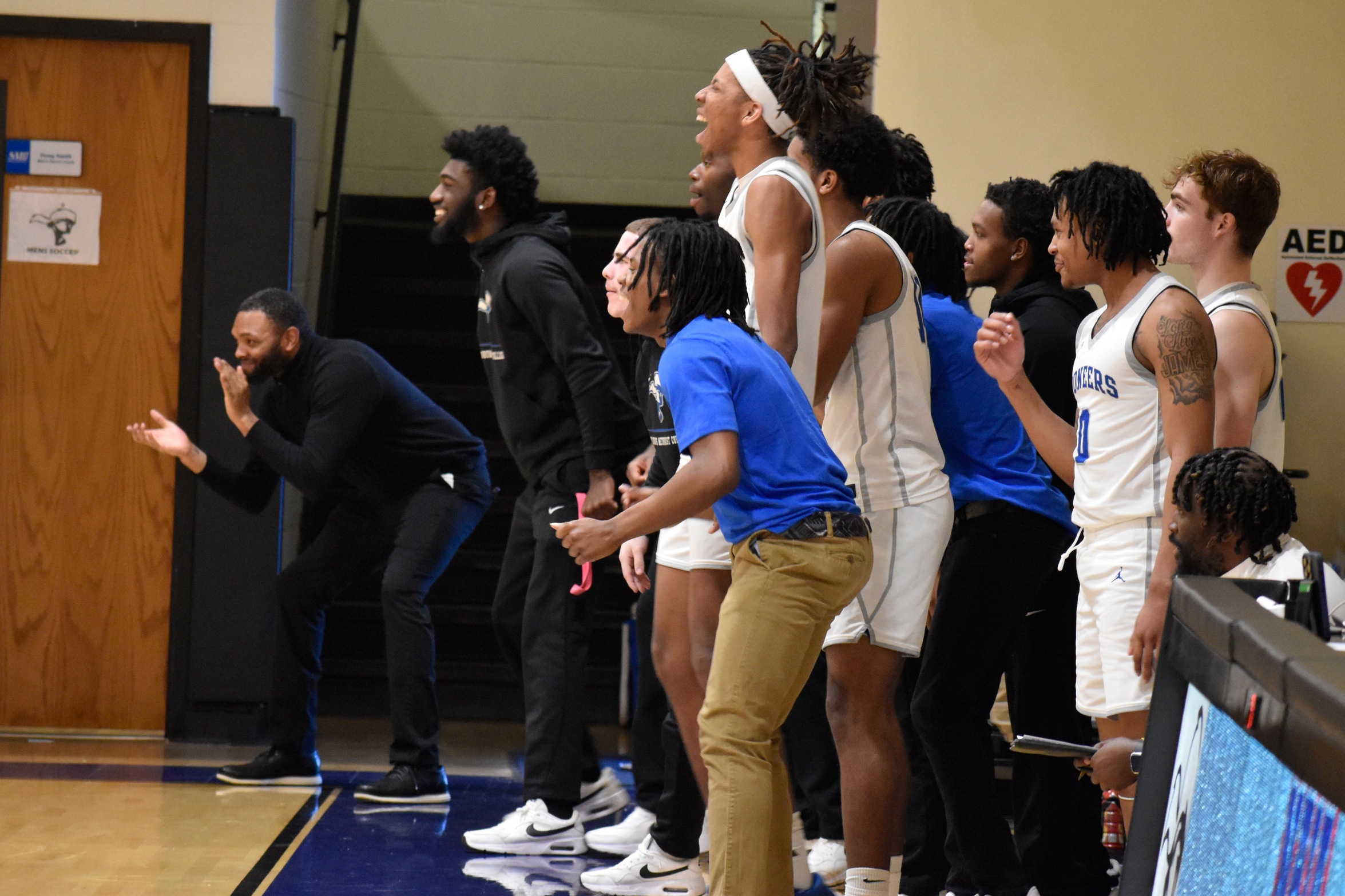 SMC Punches Ticket to CAC Men's Basketball Tournament Final