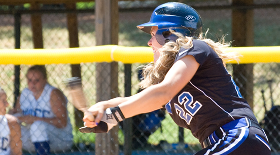 Softball Sweeps Stanly To Go 4-0 on Weekend