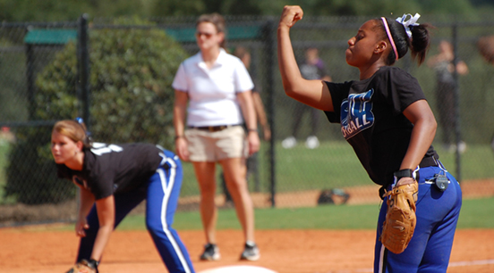 Softball Posts First Shutout Of Season, Sweeps Southeastern