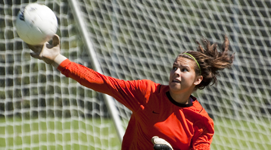 Pioneers Shutout Hawks