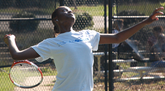 Laing Advances To Final Round Of Consolation, Falls 8-4